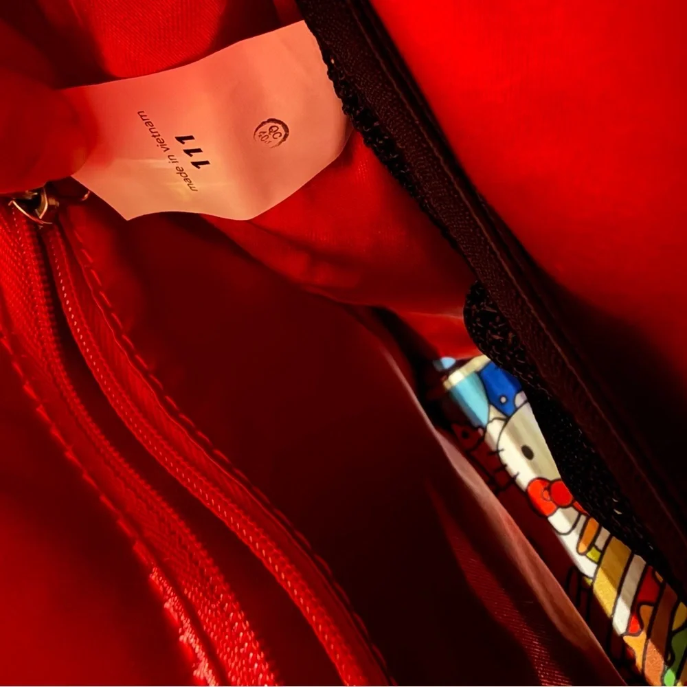 super Limited Hello Kitty Jujube Diaper Bag In Be Classy - Picture 10 of 10